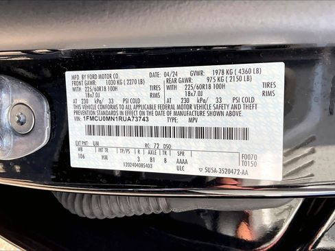 Used 2024 Ford Escape ST-Line FWD image 31
