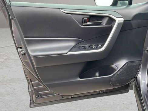 Used 2024 Toyota RAV4 LE image 18