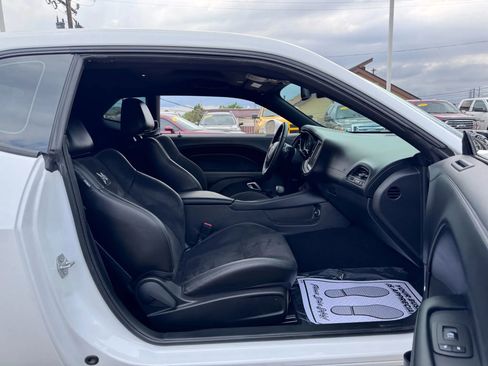 Used 2023 Dodge Challenger R/T Scat Pack w/ Plus Package image 19