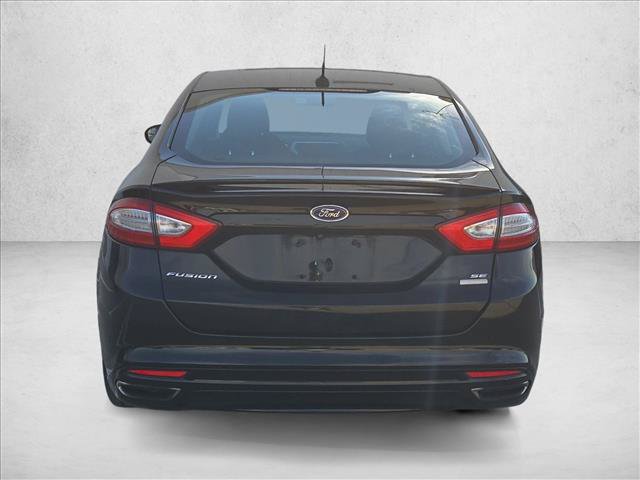 Used 2016 Ford Fusion SE w/ Equipment Group 201A FWD image 6