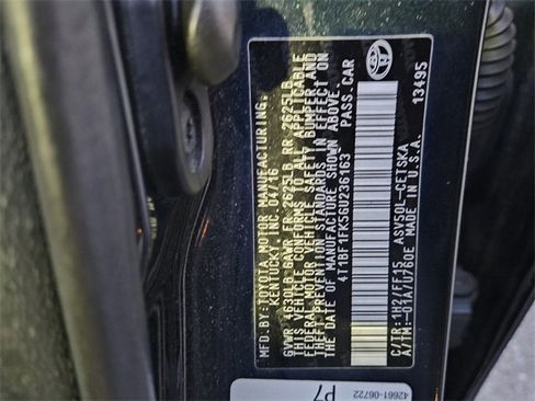 Used 2016 Toyota Camry SE image 18