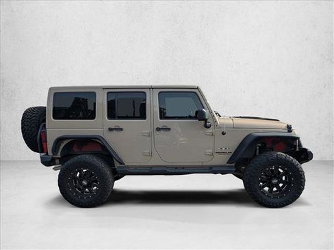 Used 2016 Jeep Wrangler Unlimited Sahara w/ Max Tow Package image 4
