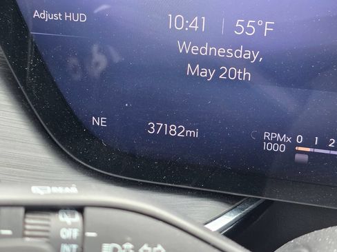 Used 2024 Buick Envision Preferred AWD/4WD image 16