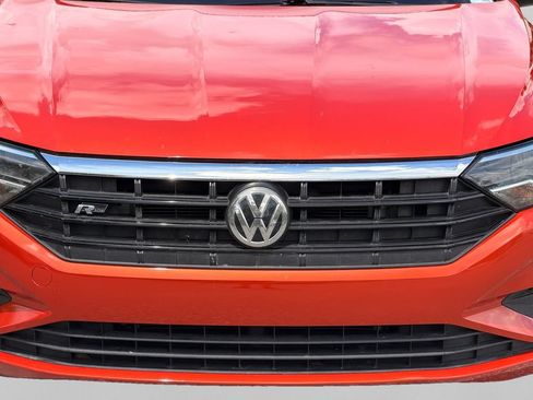 Used 2019 Volkswagen Jetta R-Line w/ R-Line Cold Weather Package FWD image 31
