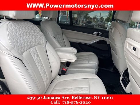 Used 2019 BMW X7 xDrive50i w/ Premium Package image 18