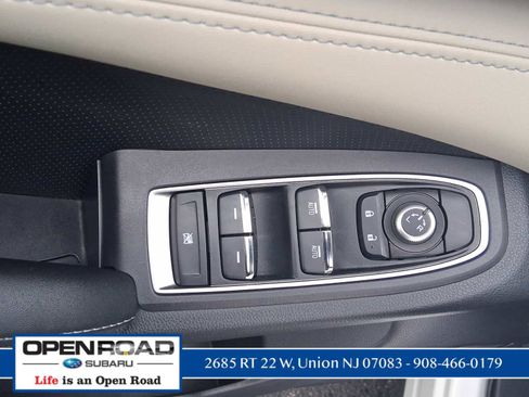Used 2022 Subaru Ascent Limited w/ Technology Package image 14