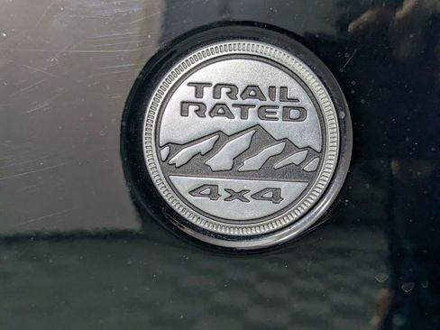 Certified 2018 Jeep Wrangler Sport image 10