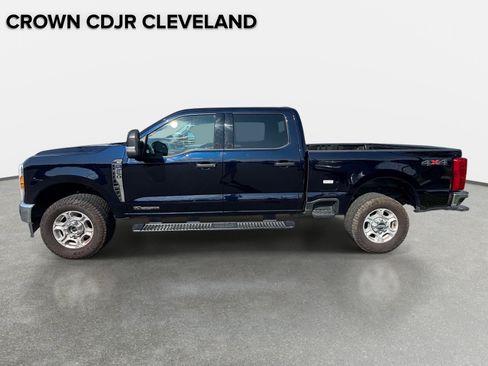 Used 2025 Ford F250 XLT AWD/4WD image 2