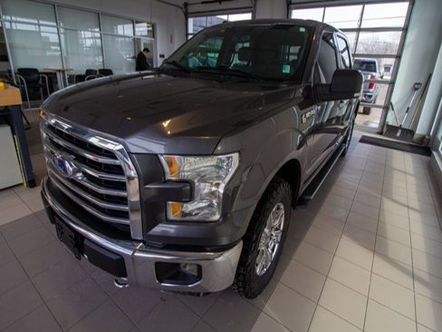 Used 2015 Ford F150 XLT w/ Equipment Group 302A Luxury image 2