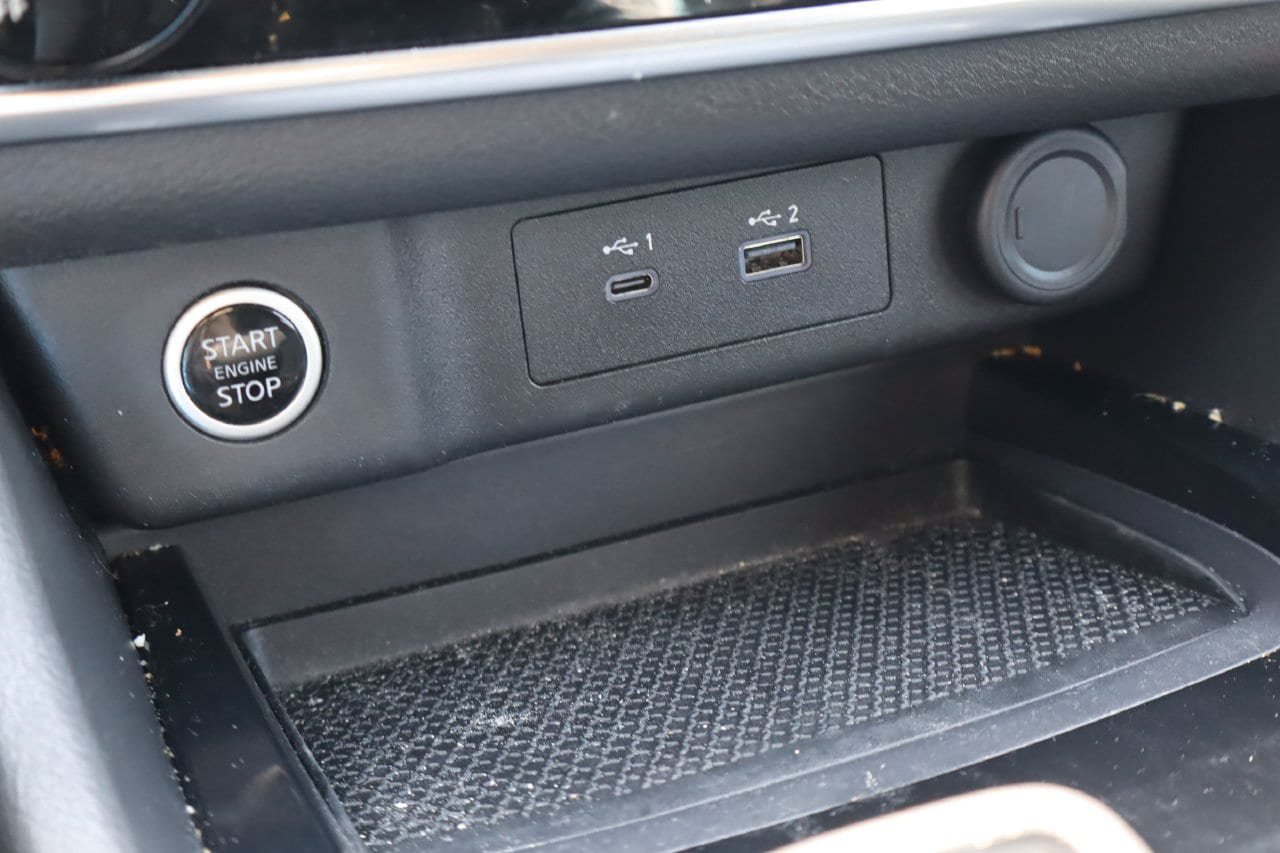 Used 2023 Nissan Rogue S FWD image 24