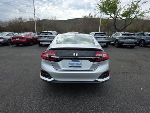 Used 2021 Honda Clarity Touring image 8