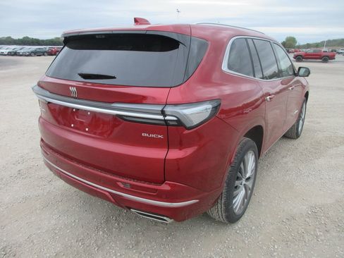 New 2026 Buick Enclave Avenir w/ Super Cruise Package AWD/4WD image 5