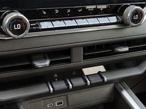 New 2026 Chevrolet Colorado Trail Boss image 17