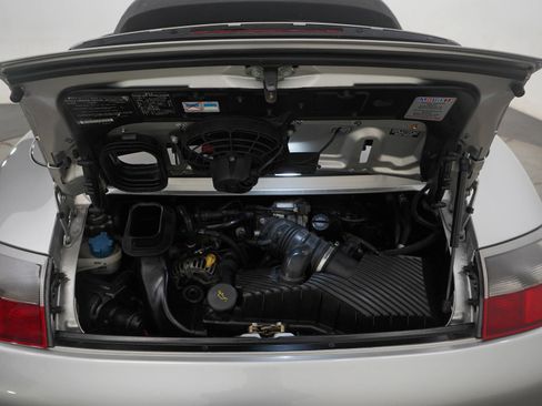 Used 2003 Porsche 911 Carrera image 25