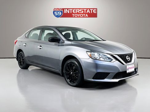 Used 2018 Nissan Sentra S w/ S Midnight Style Package FWD image 1