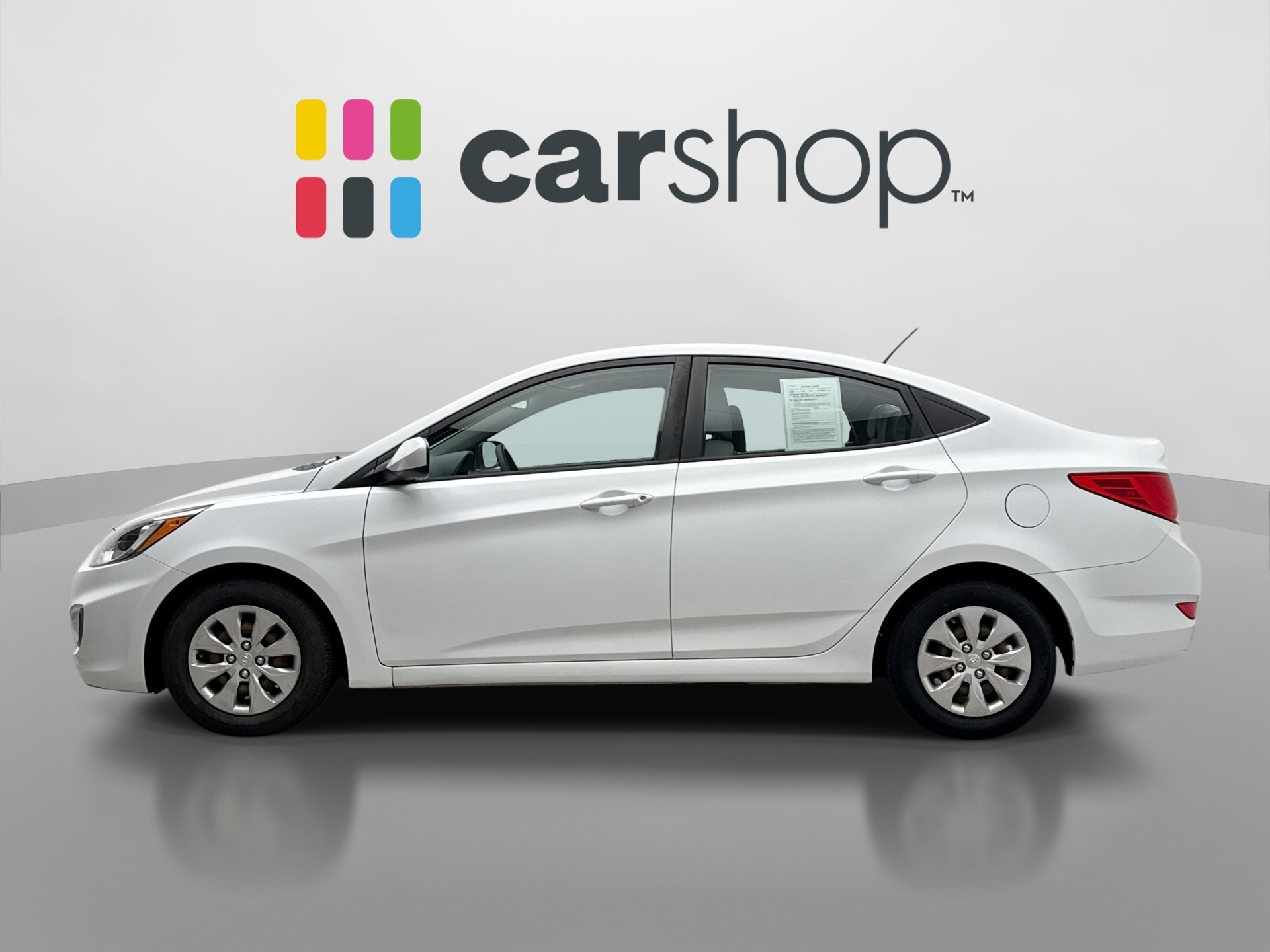 Used 2017 Hyundai Accent SE FWD image 2
