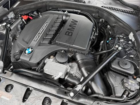 Used 2015 BMW 535i xDrive Sedan image 31