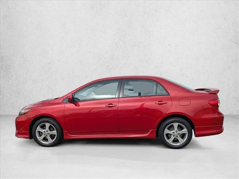 Used 2011 Toyota Corolla S image 8