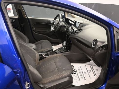 Used 2014 Ford Fiesta SE w/ Equipment Group 201A FWD image 12