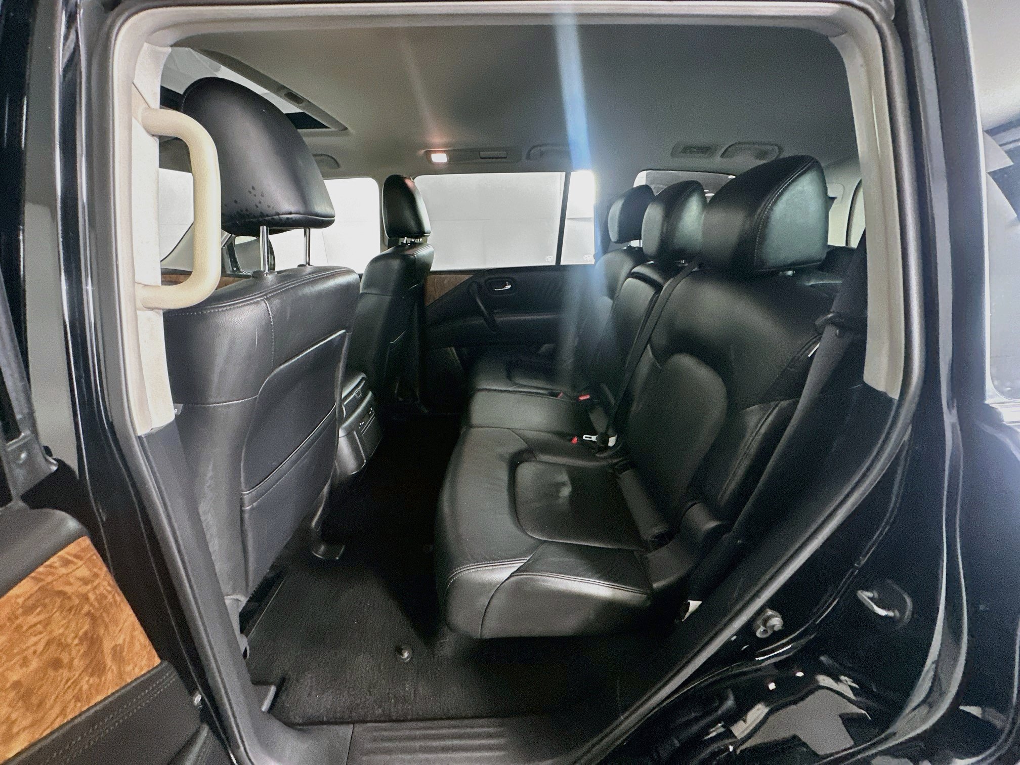 Used 2023 Nissan Armada SL RWD image 29