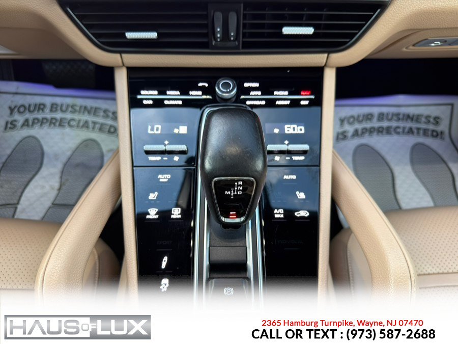 Used 2020 Porsche Cayenne AWD/4WD image 27