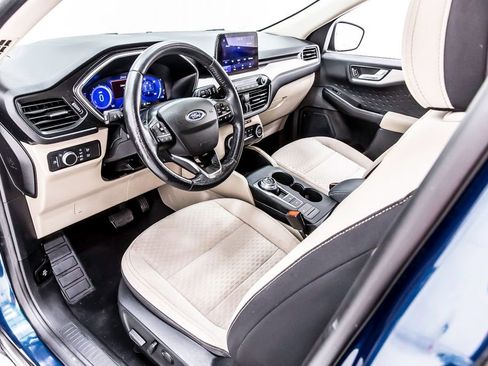 Used 2020 Ford Escape SE Sport image 25