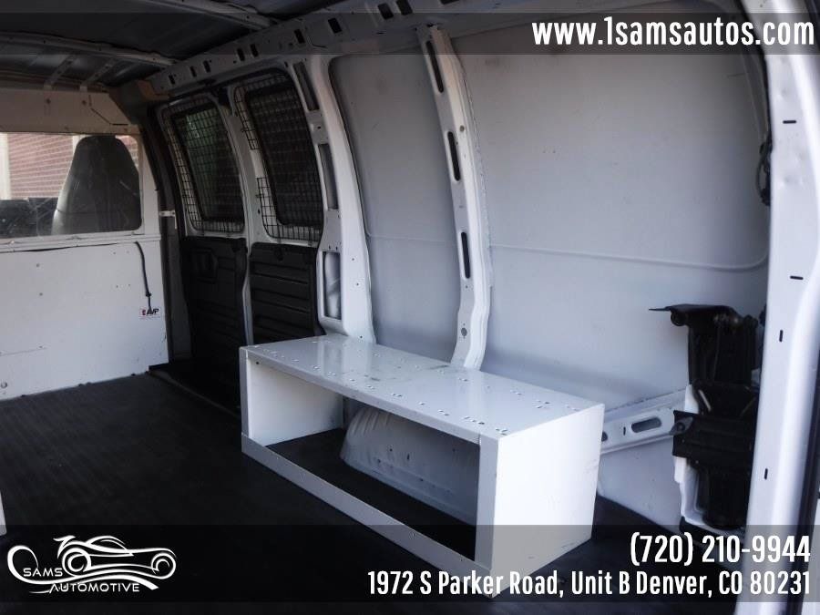 Used 2009 Chevrolet Express 1500 AWD image 26