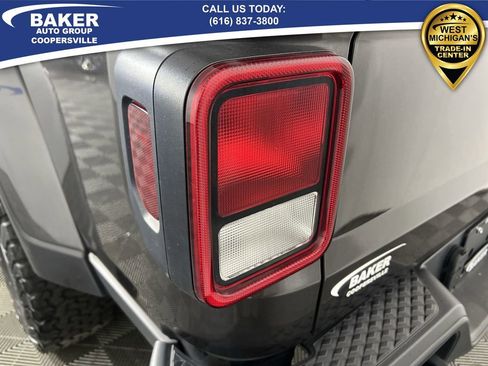 Used 2020 Jeep Gladiator Overland w/ Popular Equipment Package image 32