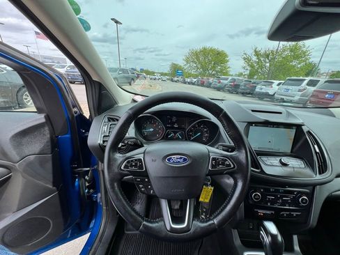 Used 2018 Ford Escape SEL w/ Ford Safe & Smart Package FWD image 34