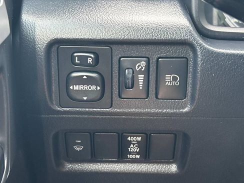 Used 2021 Toyota 4Runner Limited AWD/4WD image 39