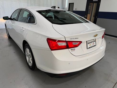 Used 2022 Chevrolet Malibu LS image 34