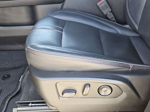 Used 2021 Chevrolet Tahoe RST w/ Luxury Package image 29