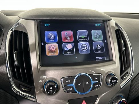 Used 2017 Chevrolet Cruze LT w/ Sun And Sound Package FWD image 17