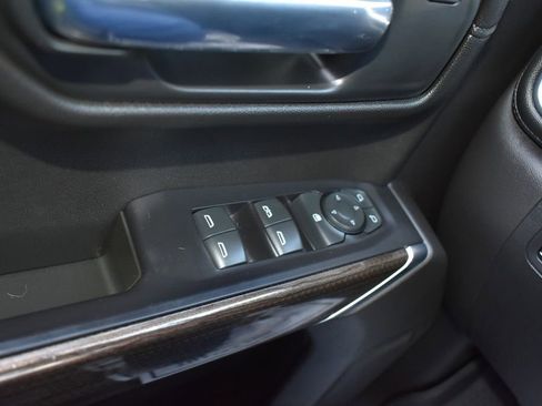 Used 2021 Chevrolet Silverado 1500 LT RWD image 21