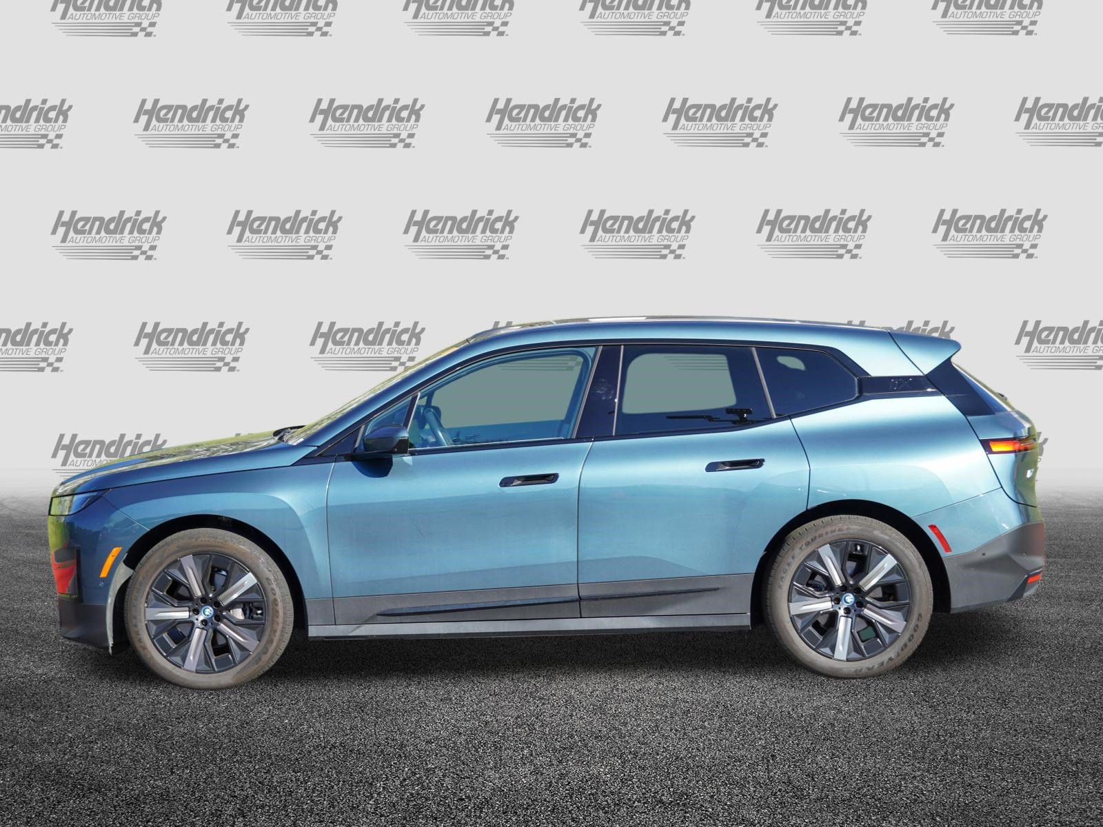Certified 2024 BMW iX xDrive50 w/ Premium Package AWD/4WD image 6