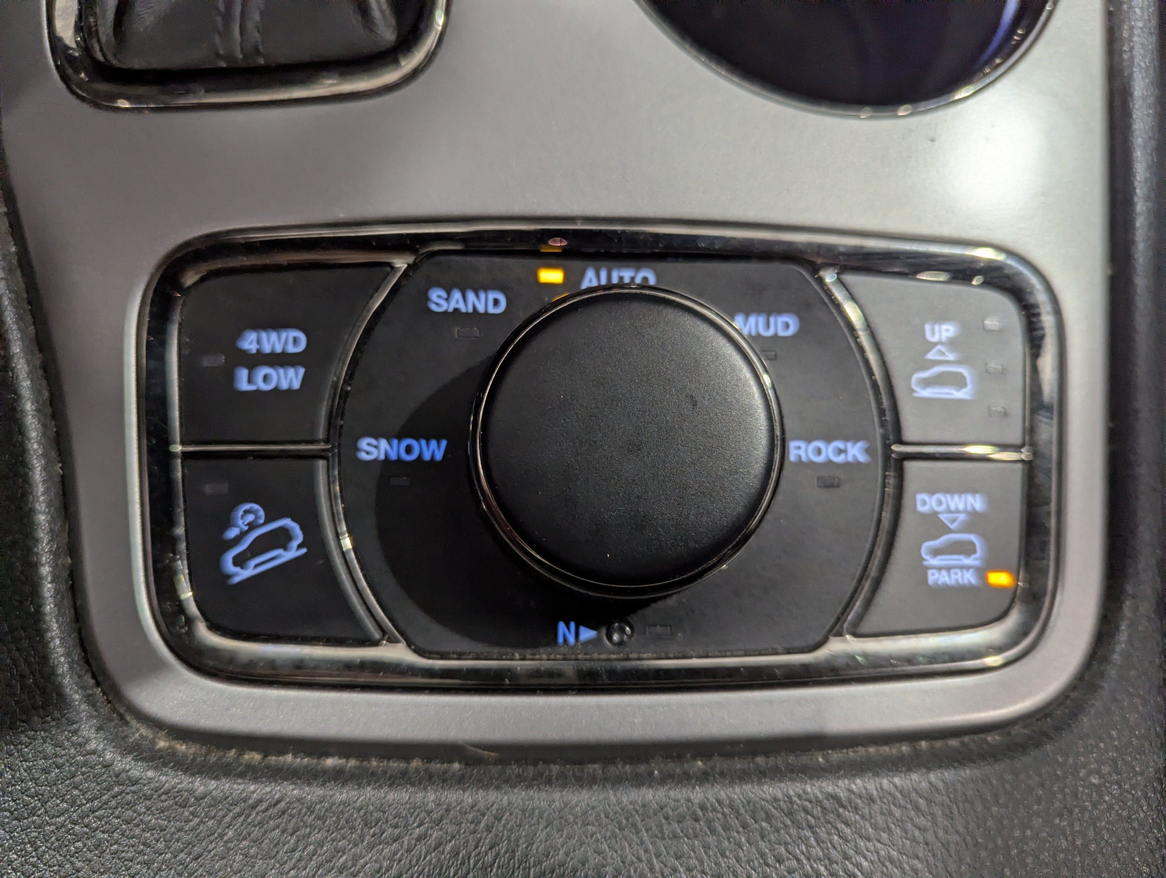 Used 2021 Jeep Grand Cherokee High Altitude AWD/4WD image 21