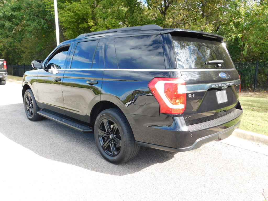 Used 2021 Ford Expedition XLT AWD/4WD image 10