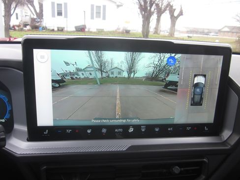 Used 2025 Ford Bronco Sport Badlands image 19