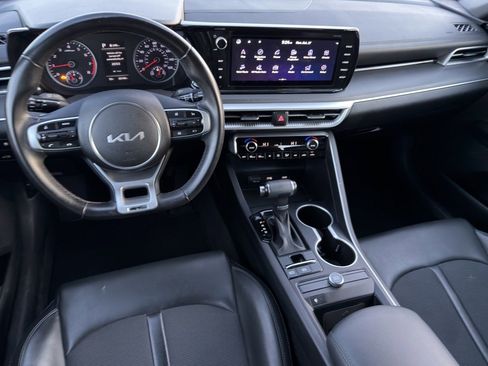 Used 2023 Kia K5 GT-Line image 32