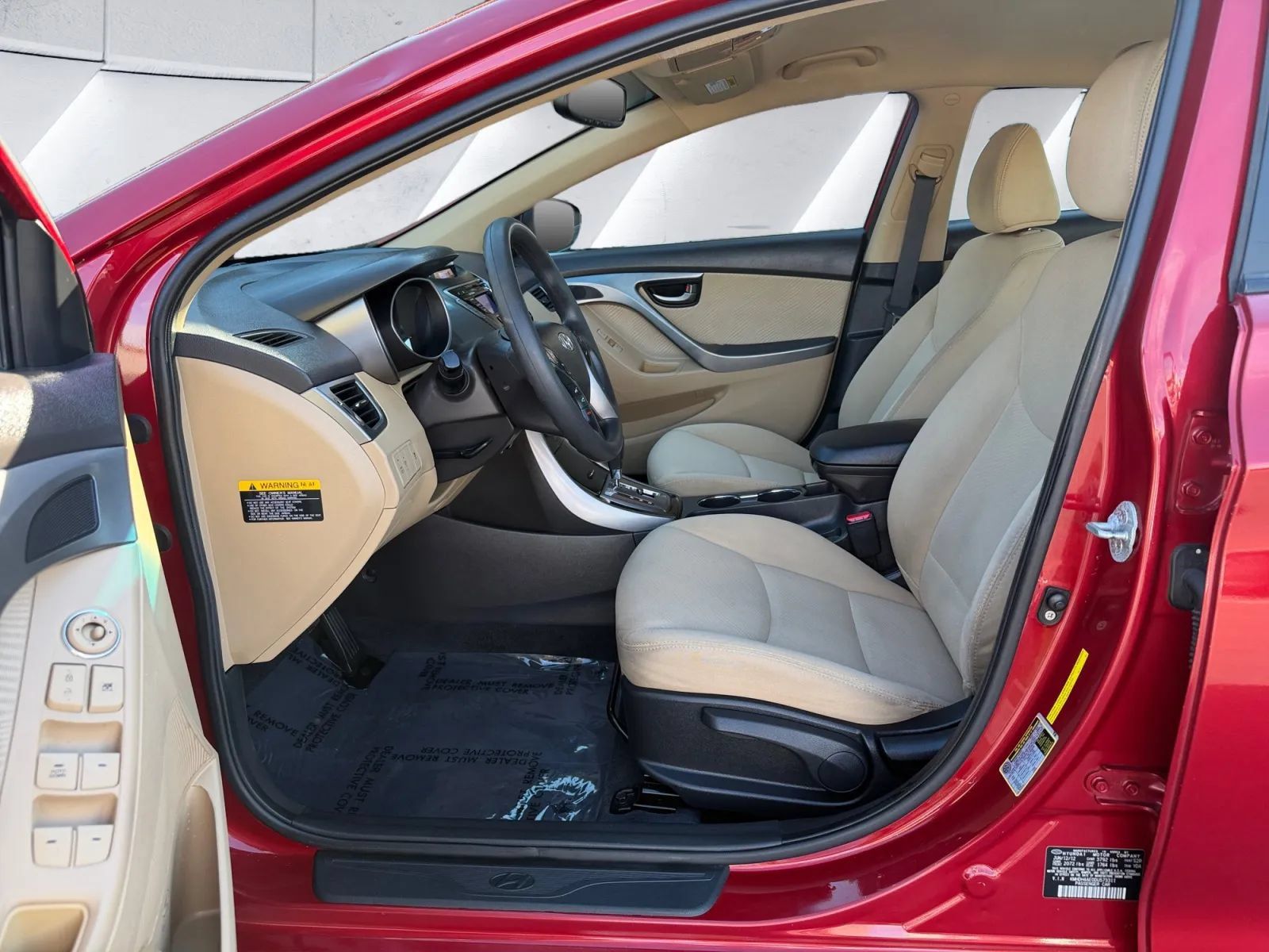 Used 2013 Hyundai Elantra GLS w/ Preferred Pkg FWD image 9