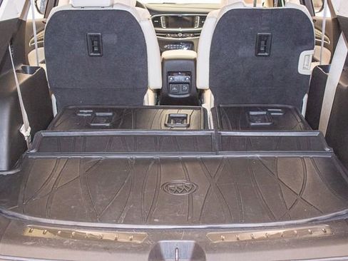 Used 2022 Buick Enclave Avenir w/ Avenir Technology Package image 15