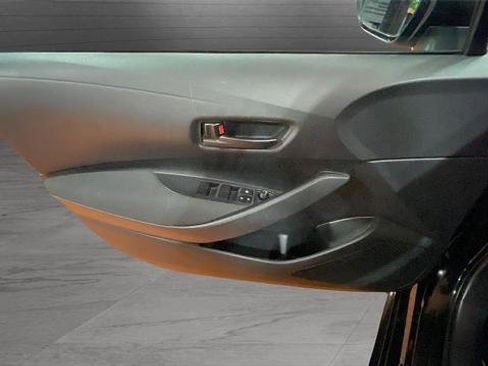 Used 2024 Toyota Corolla LE image 16