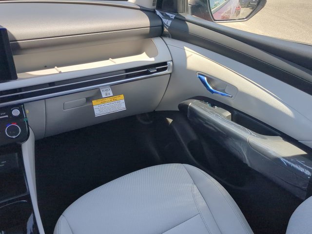 New 2025 Hyundai Tucson SEL FWD image 16