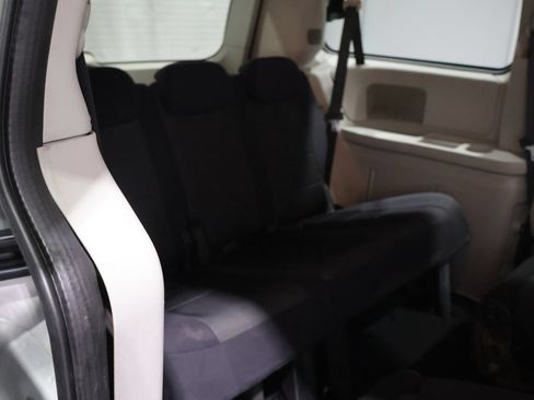 Used 2009 Dodge Grand Caravan SE w/ Climate Group FWD image 20