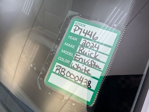 Certified 2024 Buick Envista Avenir FWD image 27