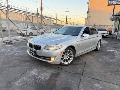 Used 2012 BMW 535i xDrive Sedan image 1