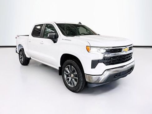 New 2026 Chevrolet Silverado 1500 LT image 3
