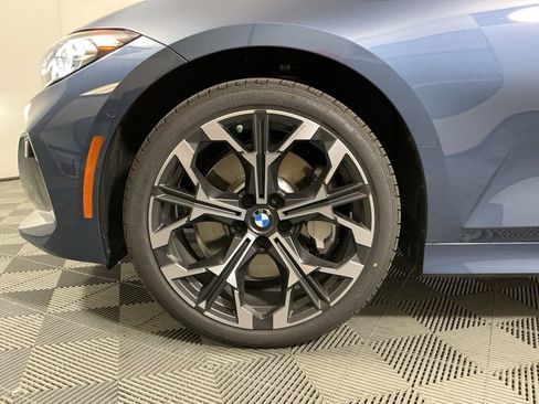New 2026 BMW 330i Sedan w/ Convenience Package RWD image 32