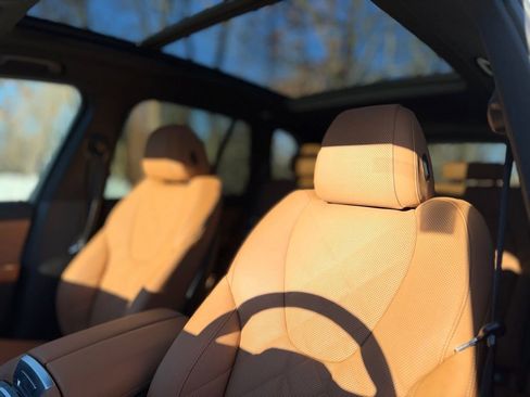 Certified 2025 BMW X5 xDrive40i w/ Parking Assistance Package image 16