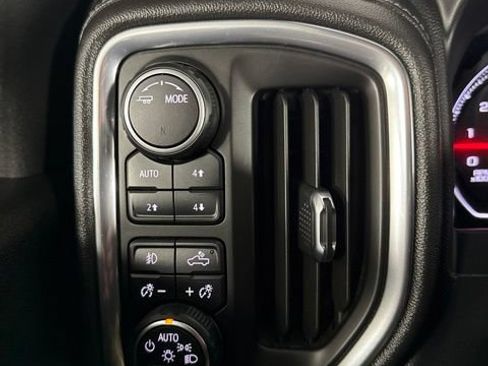 Used 2021 Chevrolet Silverado 2500 LTZ w/ LTZ Convenience Package AWD/4WD image 19